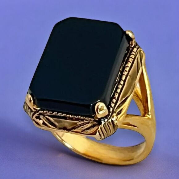 Vintage Ring Size 6 Black Onyx 18K Gold Plate Cocktail MCM Mid-Century 14B - Picture 1 of 16